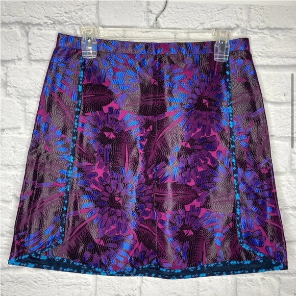 J. Crew Floral A Line Skirt (00) - Picture 3 of 4